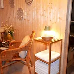 Zum Ritter - A Cozy Historical Landmark Guest house