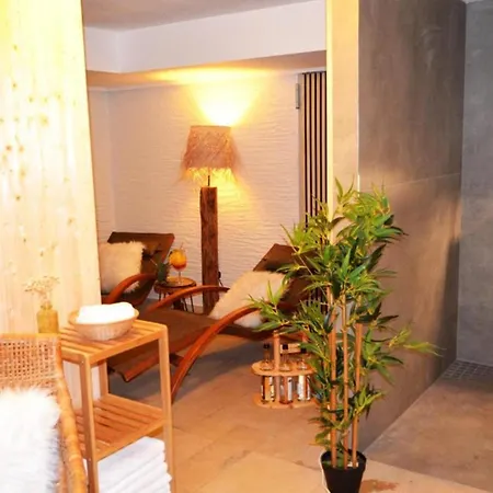 Zum Ritter - A Cozy Historical Landmark Guest house Ulm