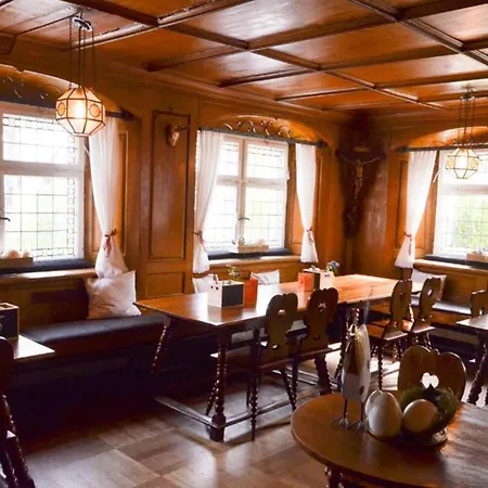 Zum Ritter - A Cozy Historical Landmark Guest house Ulm