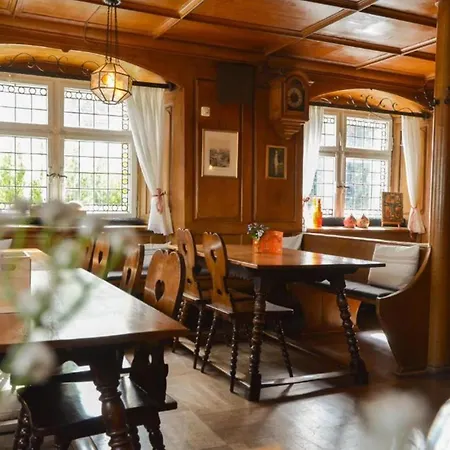 Zum Ritter - A Cozy Historical Landmark 3*