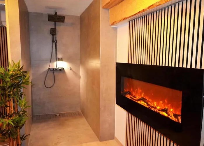 Zum Ritter - A Cozy Historical Landmark 3*