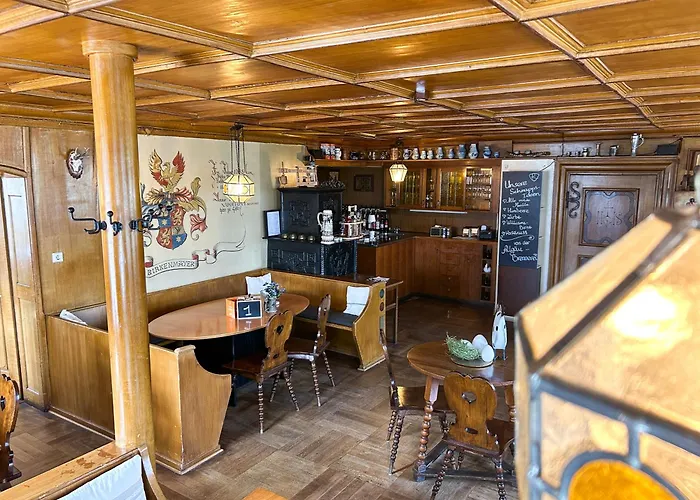 Zum Ritter - A Cozy Historical Landmark Гостьовий будинок 3*